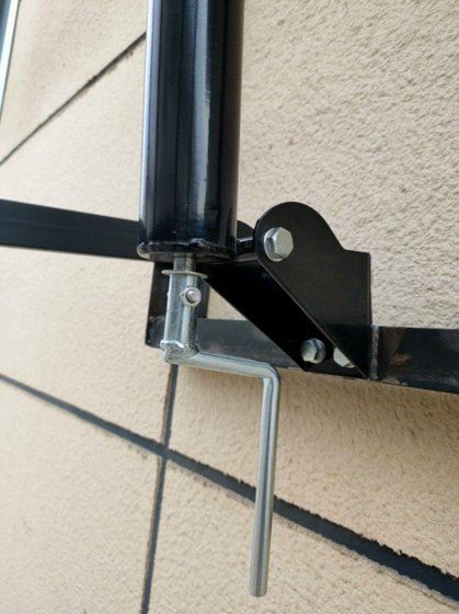 לוח סל מקצועי פוליקרבונט 54 אינץ' עם הרחקה מהקיר DUNK PRO M030