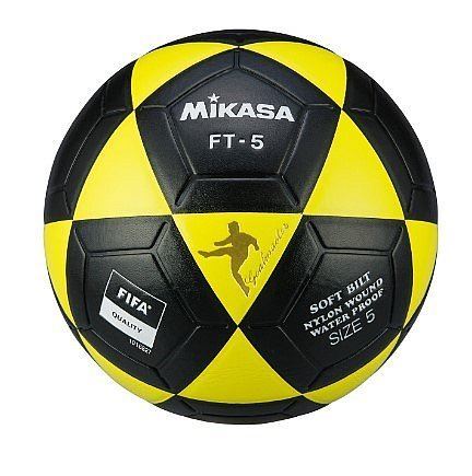 כדורגל מיקאסה mikasa שחור צהוב מידה 5