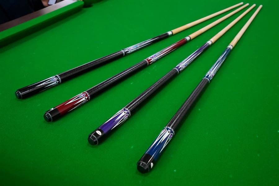 מקל סנוקר ביליארד מעוצב מתברג מקצועי