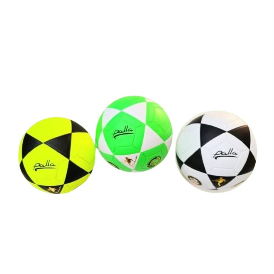 כדורגל משולשים